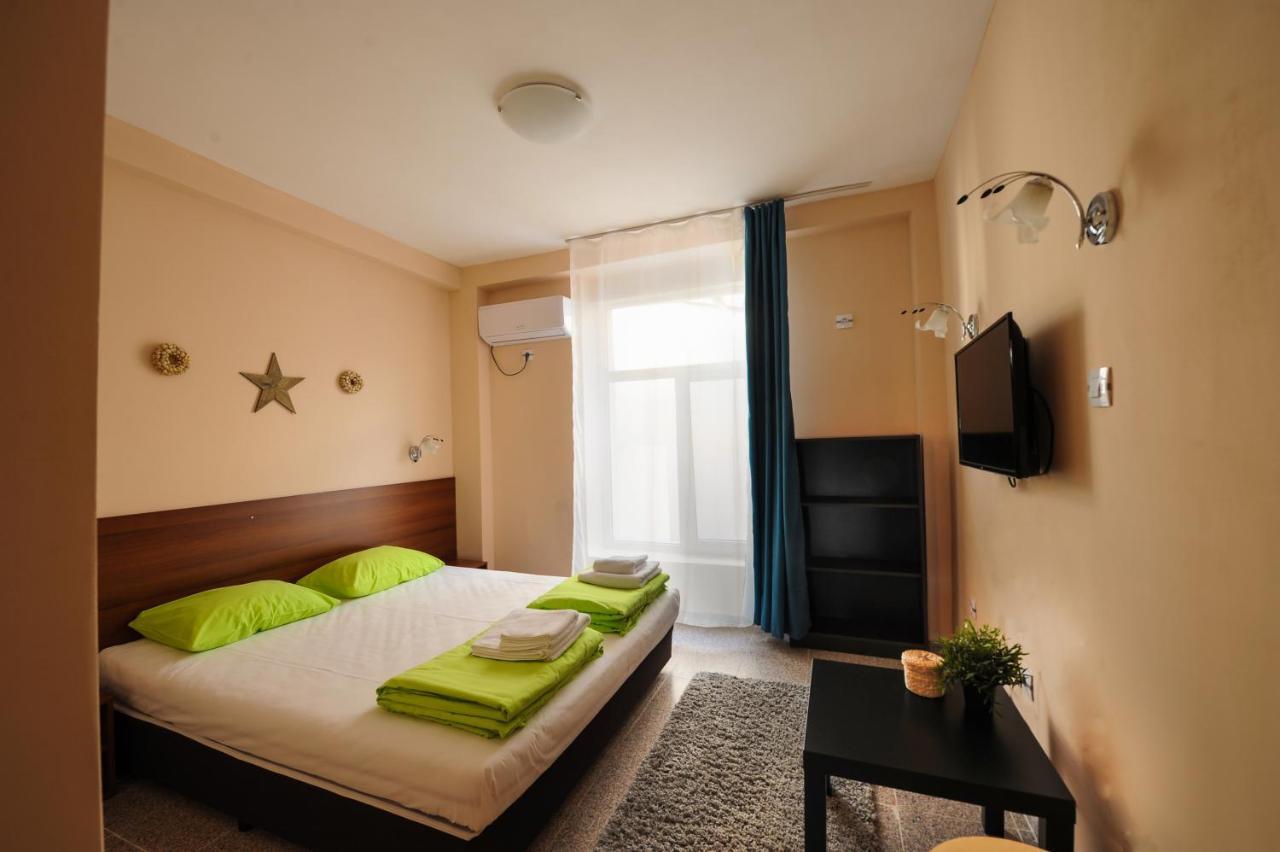 Best Rest Guest Rooms Plovdiv Exterior foto